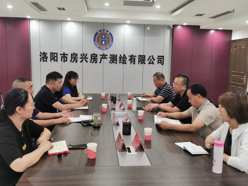 集團公司領導到熱力公司、房興公司檢查指導工作