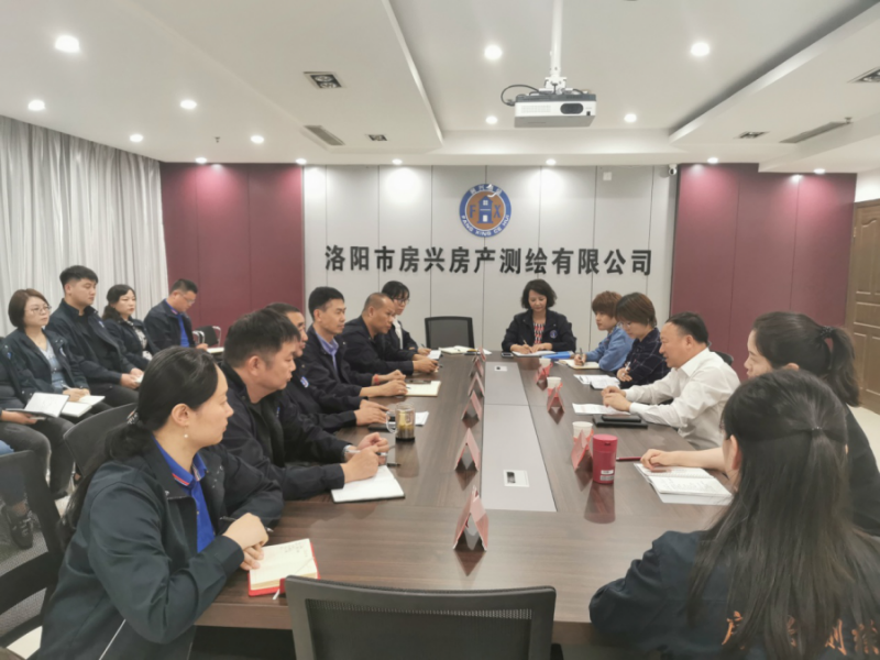 解難題 強(qiáng)弱項(xiàng) 促發(fā)展 ——弘義集團(tuán)黨委書記、董事長張秀峰 到子企業(yè)調(diào)研